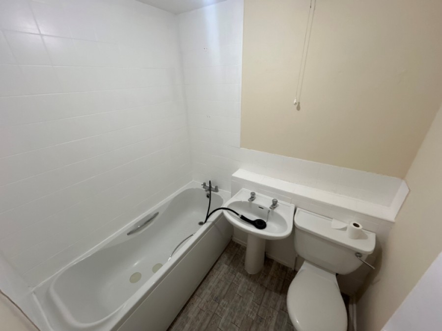 Images for 26 Hammersley Close, Halesowen, West Midlands, B63 2LG, UK