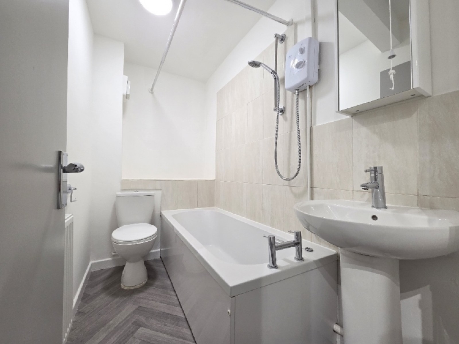 Images for 14c Church Hill, Brierley Hill, West Midlands, DY5 3PY, UK