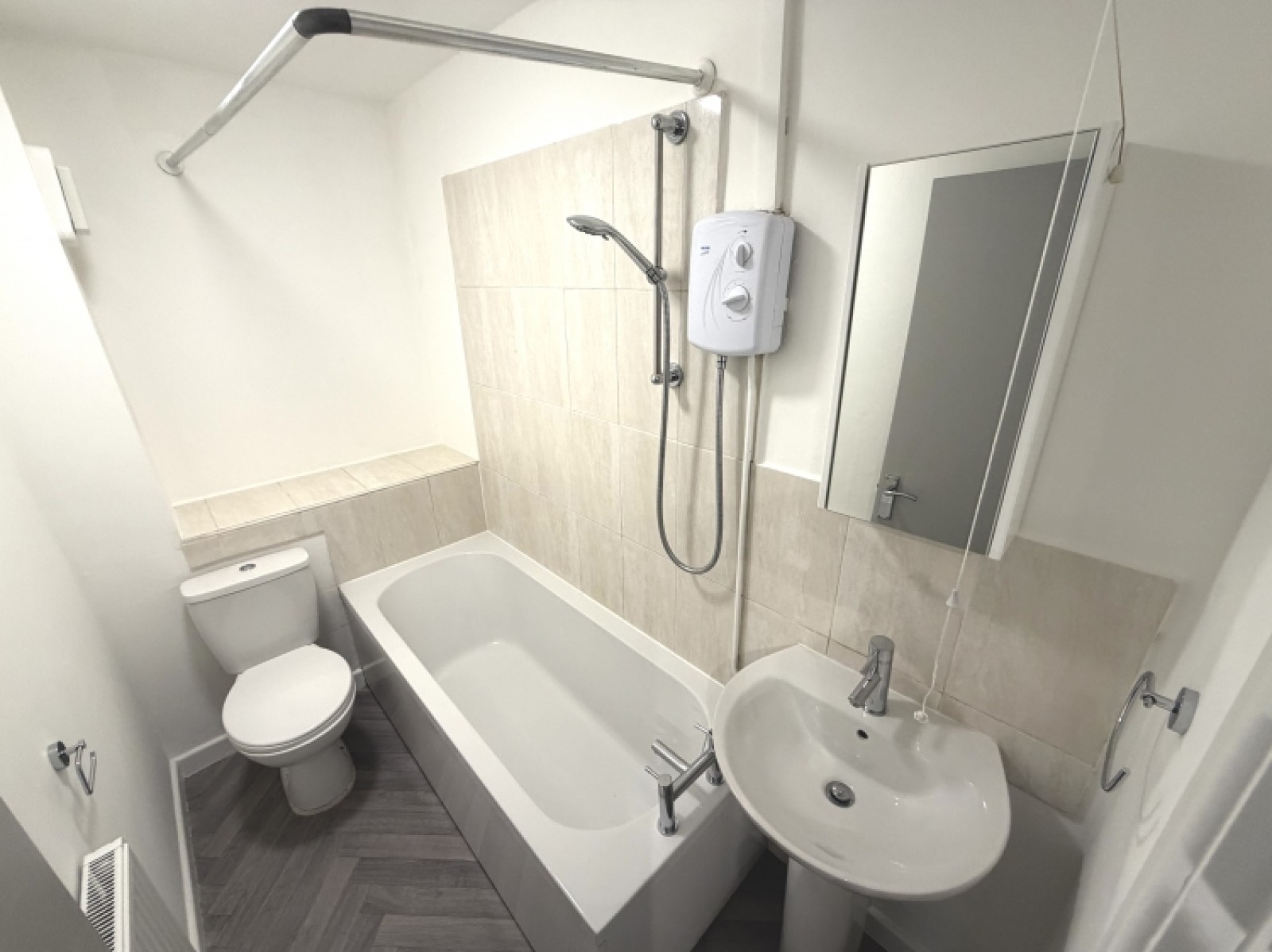 Images for 14c Church Hill, Brierley Hill, West Midlands, DY5 3PY, UK