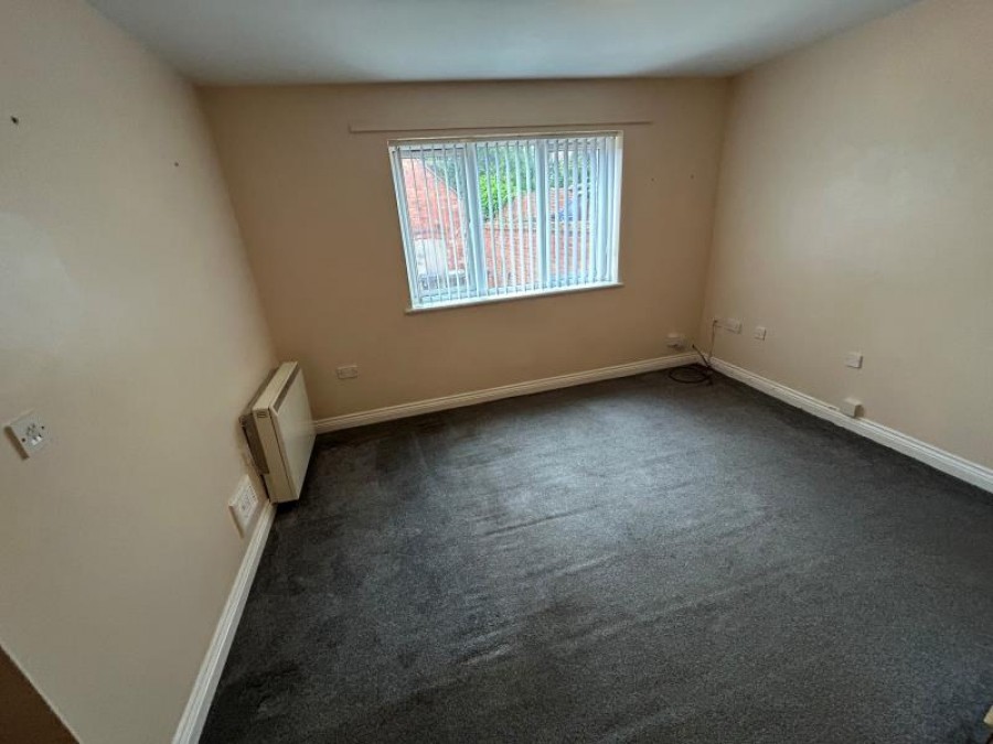 Images for 23 Upper High Street, Cradley Heath, West Midlands, B64 5HX, UK