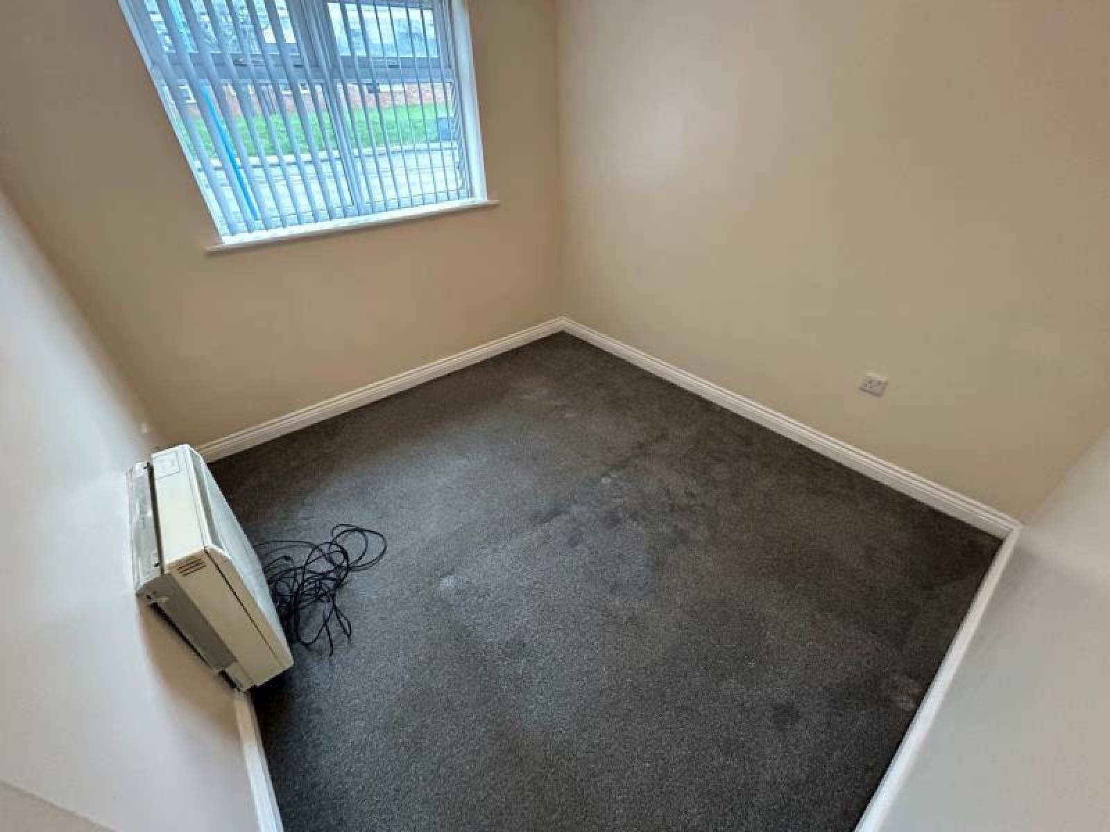 Images for 23 Upper High Street, Cradley Heath, West Midlands, B64 5HX, UK