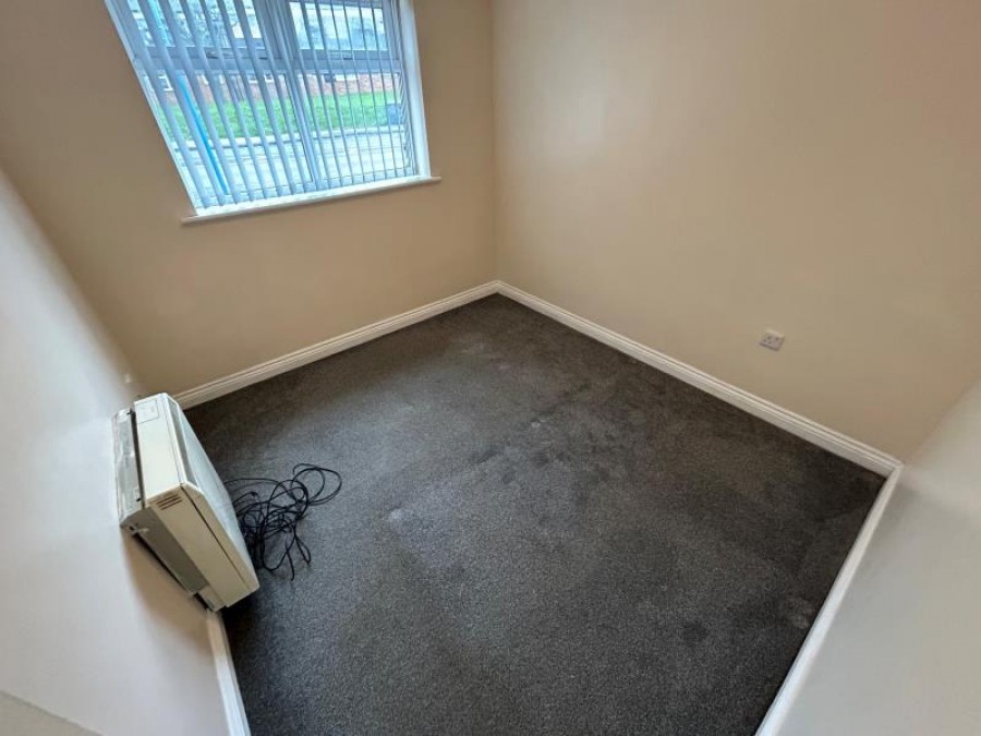Images for 23 Upper High Street, Cradley Heath, West Midlands, B64 5HX, UK