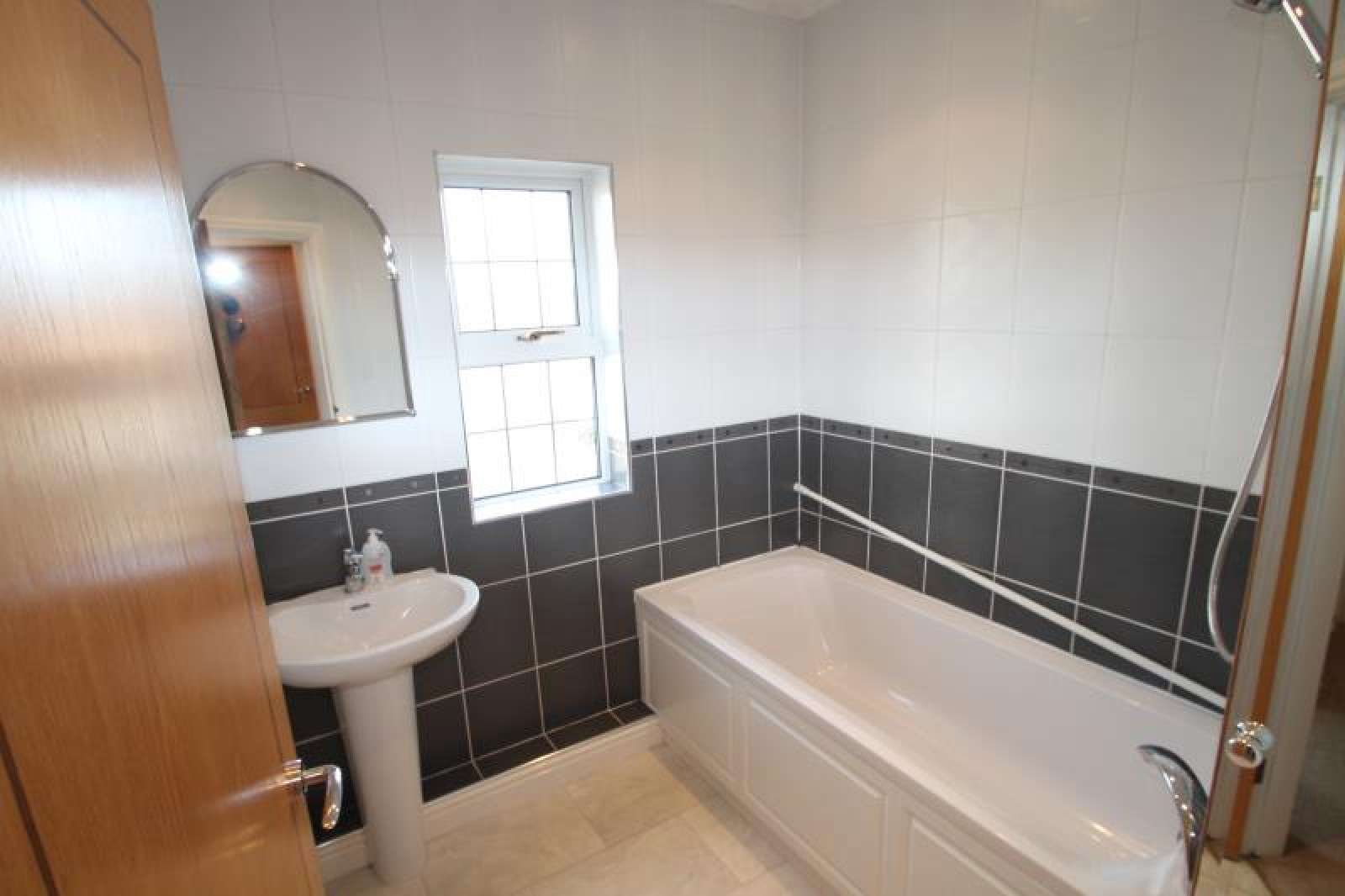 Images for 51 Kent Road, Halesowen, West Midlands, B62 8PQ, UK