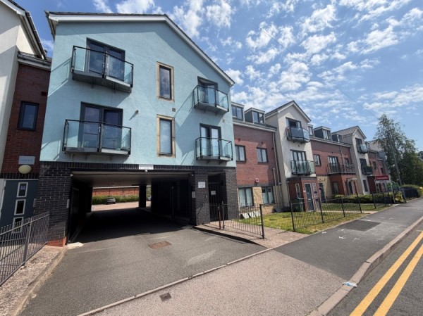  28 Aqua Court, Rowley Regis, West Midlands, B65 0LW, UK - EAID:1441338362, BID:1924180