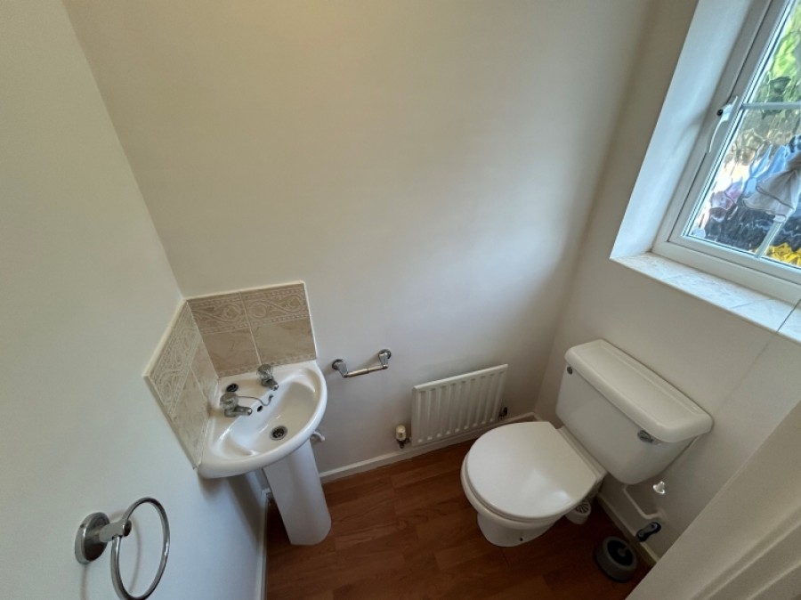 Images for 8 Saddlers Close, Halesowen, West Midlands, B63 2DG, UK