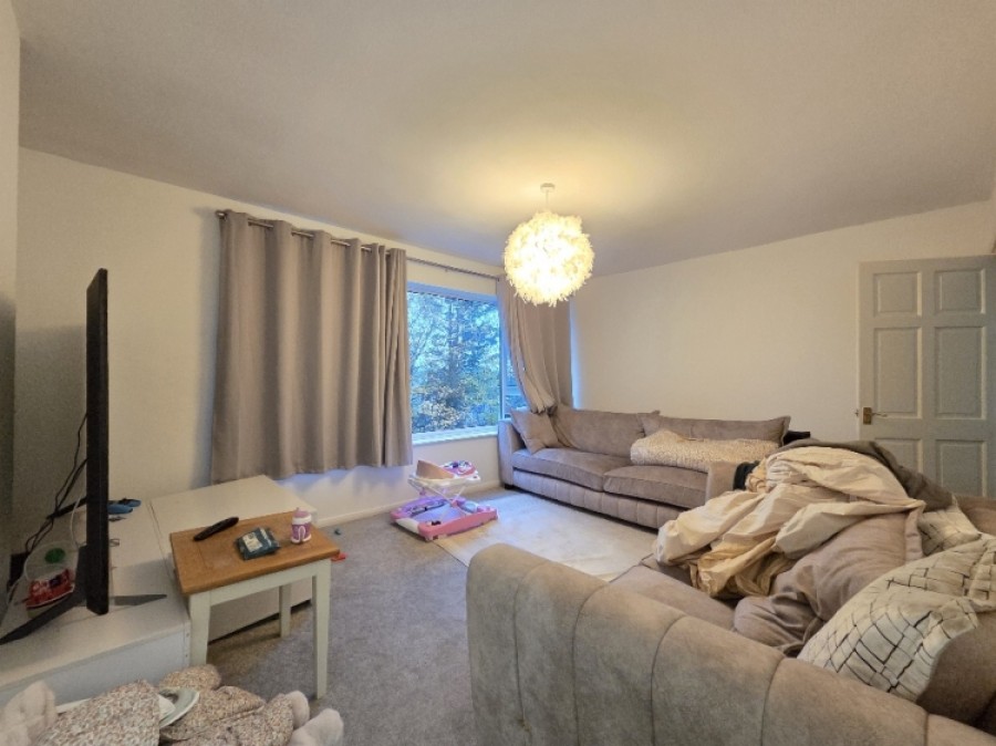 Images for 28 Loughton Grove, Halesowen, West Midlands, B63 4BS, UK