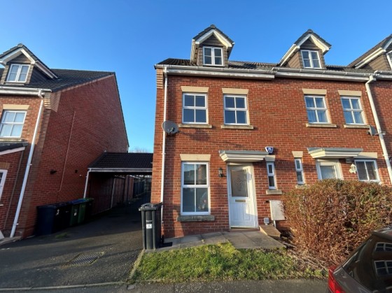 View Full Details for 4 Elbow Street, Cradley Heath, West Midlands, B64 6JP, UK