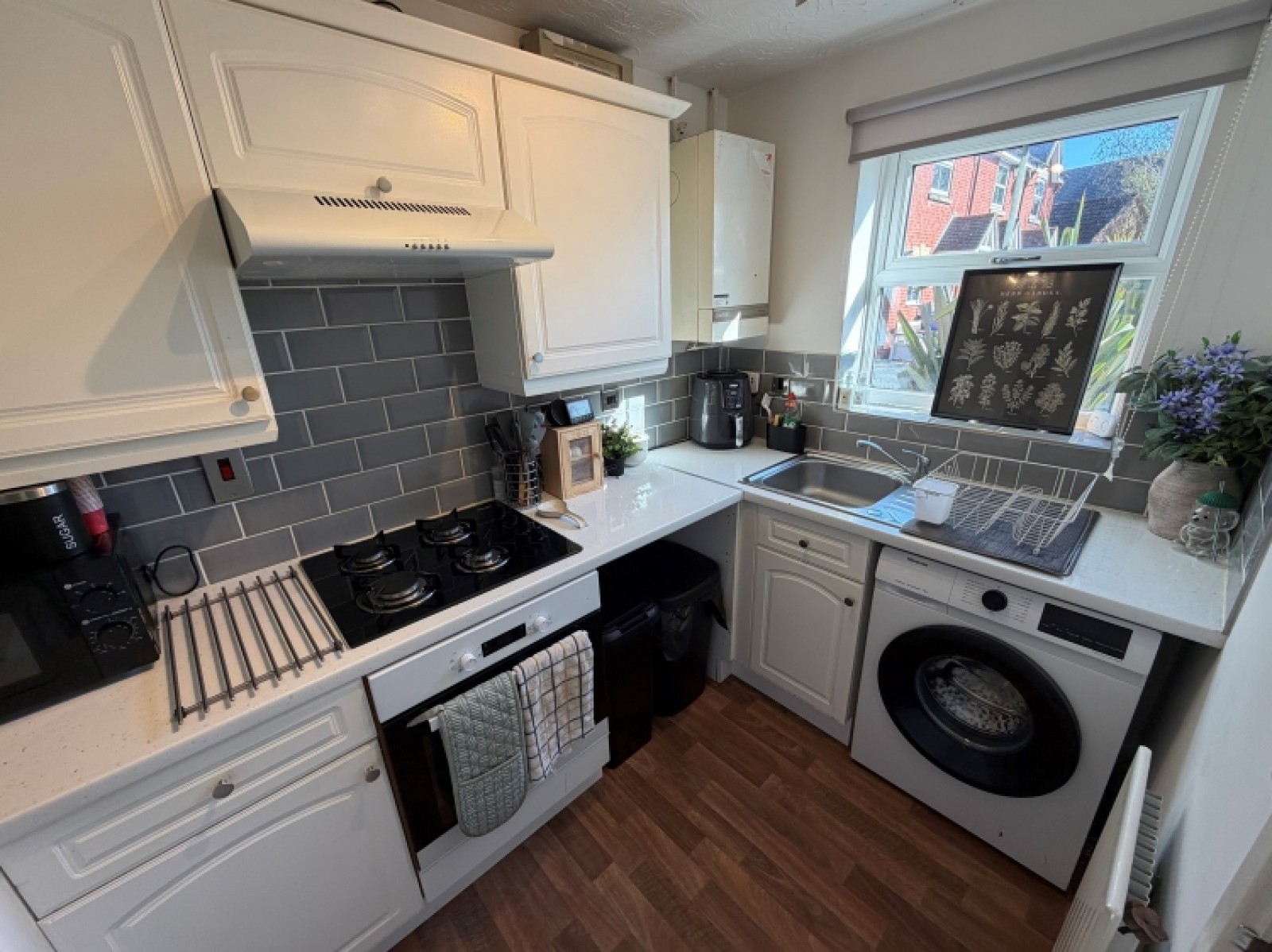 Images for 16 Barnswood Close, Halesowen, West Midlands, B63 2DE, UK