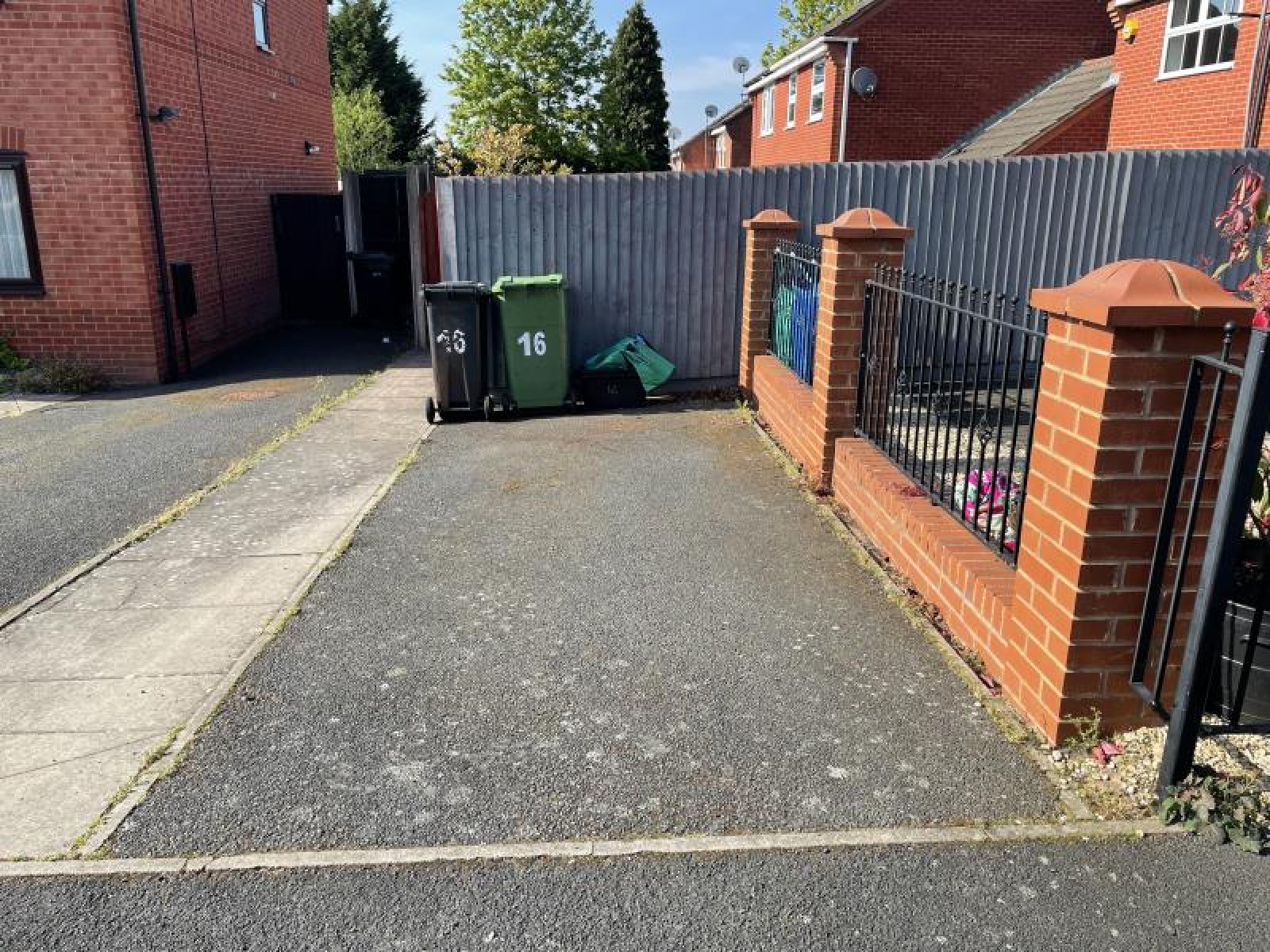 Images for 16 Barnswood Close, Halesowen, West Midlands, B63 2DE, UK