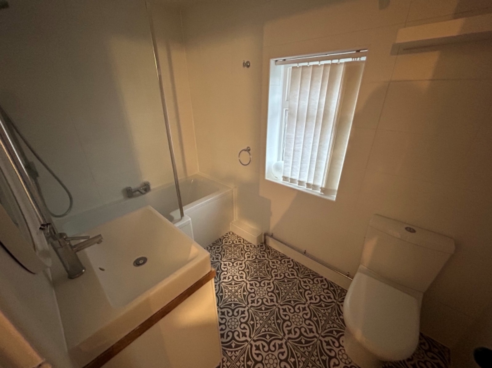 Images for 21 Bournes Crescent, Halesowen, West Midlands, B63 4EH, UK