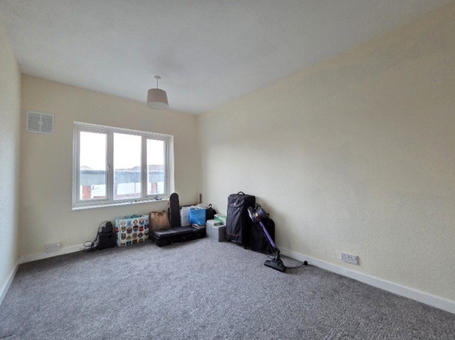 Images for 109a Kent Road, Halesowen, West Midlands, B62 8PB, UK