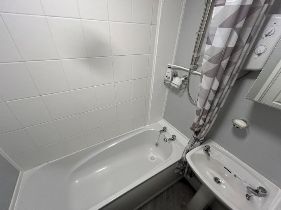 Images for 203 Overdale Road, Quinton, Birmingham, West Midlands, B32 2QY, UK
