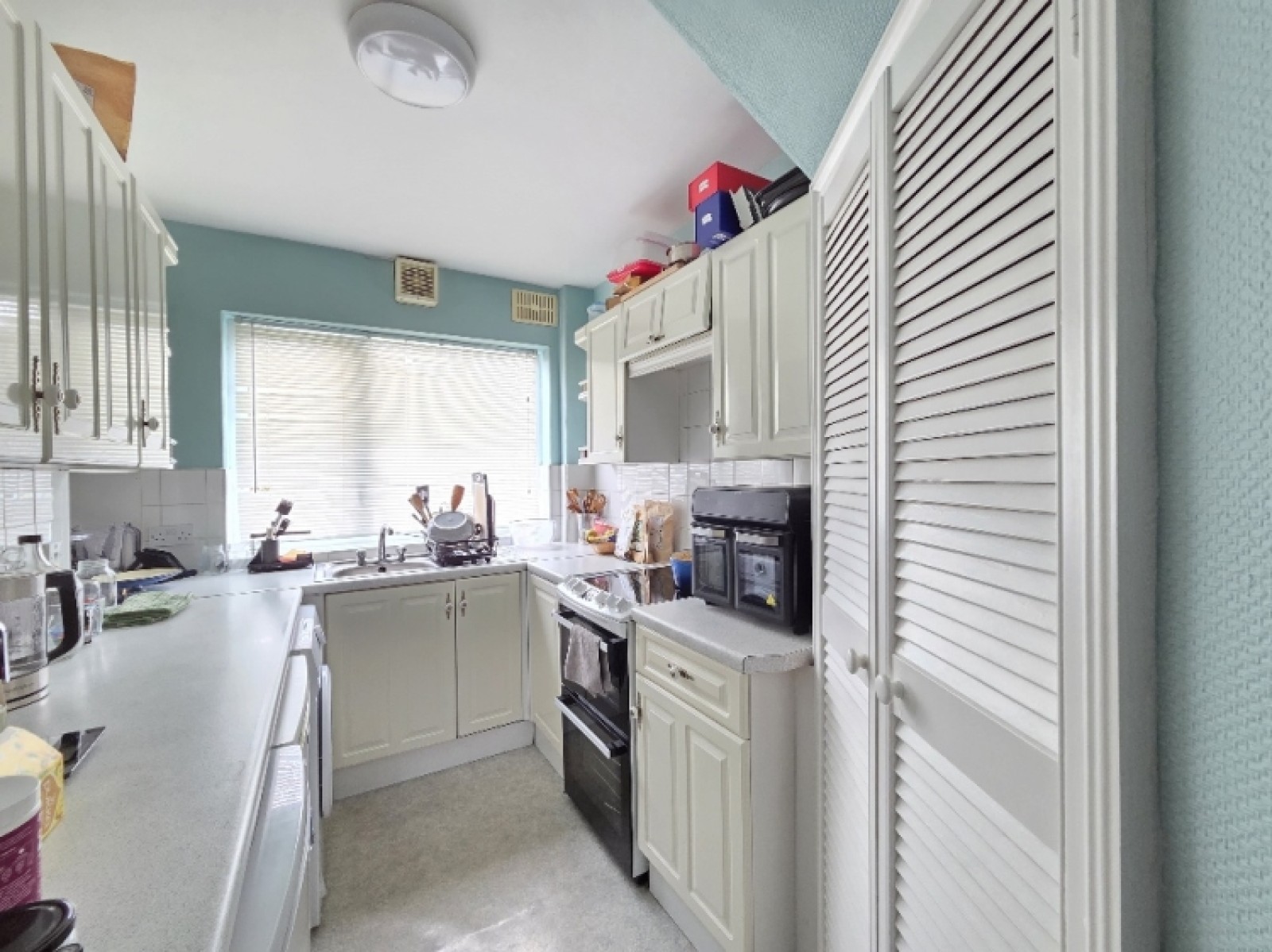 Images for 172 Worlds End Lane Quinton, Birmingham, B32 1JU, UK