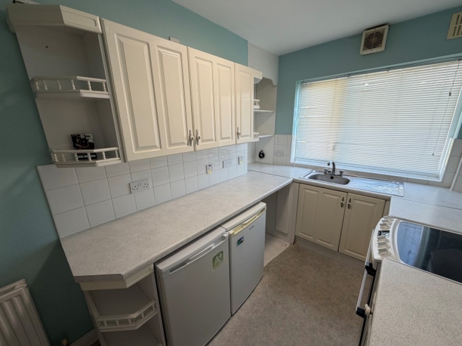 Images for 172 Worlds End Lane Quinton, Birmingham, B32 1JU, UK