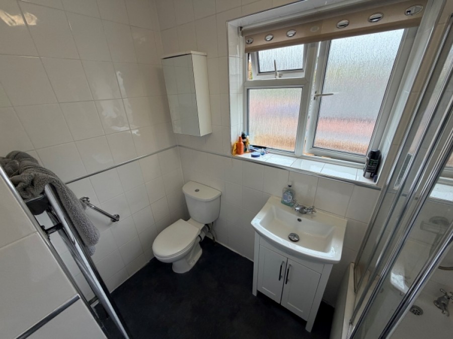 Images for 19 Fatherless Barn Crescent, Halesowen, West Midlands, B63 2ET, UK
