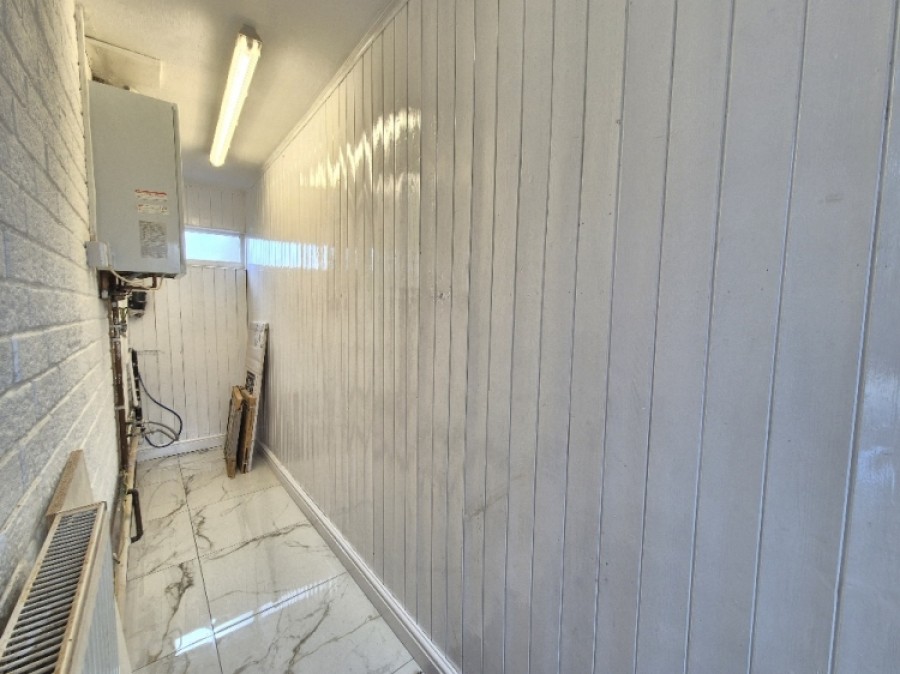 Images for 2 Leafield Gardens, Halesowen, West Midlands, B62 8LX, UK