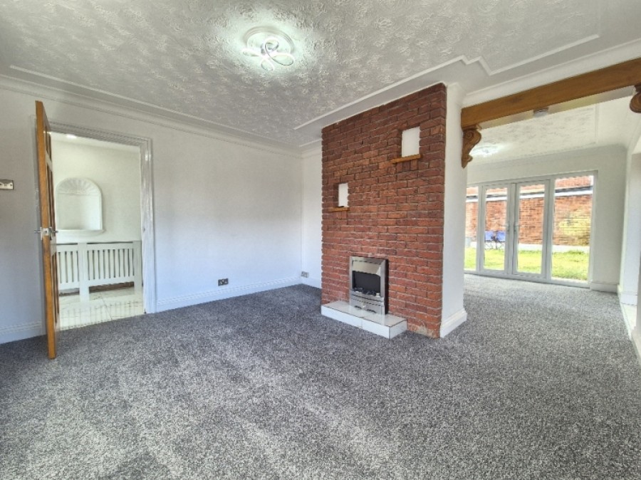 Images for 2 Leafield Gardens, Halesowen, West Midlands, B62 8LX, UK