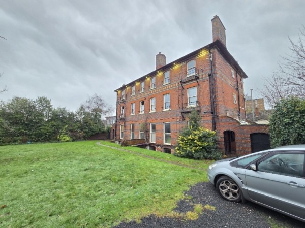  Flat 5 26 Enville Street, Stourbridge, West Midlands, DY8 1XS, UK - EAID:1441338362, BID:1924180