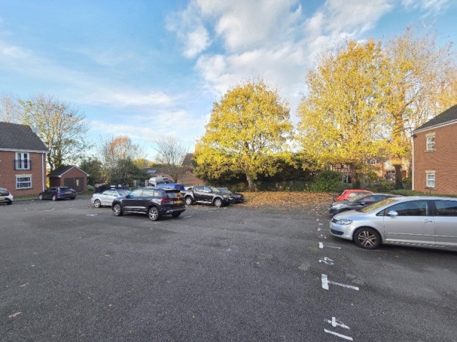 Images for 39 Newlands Close, Hagley, Stourbridge, West Midlands, DY9 0GY, UK