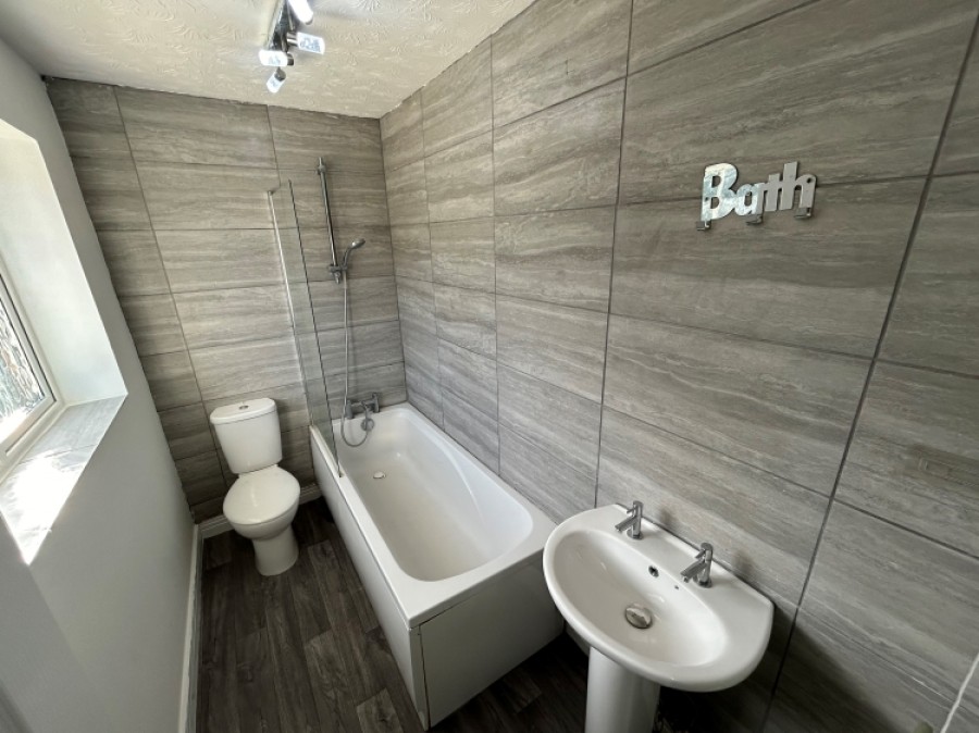 Images for 54 Avon Road, Halesowen, West Midlands, B63 2NA, UK