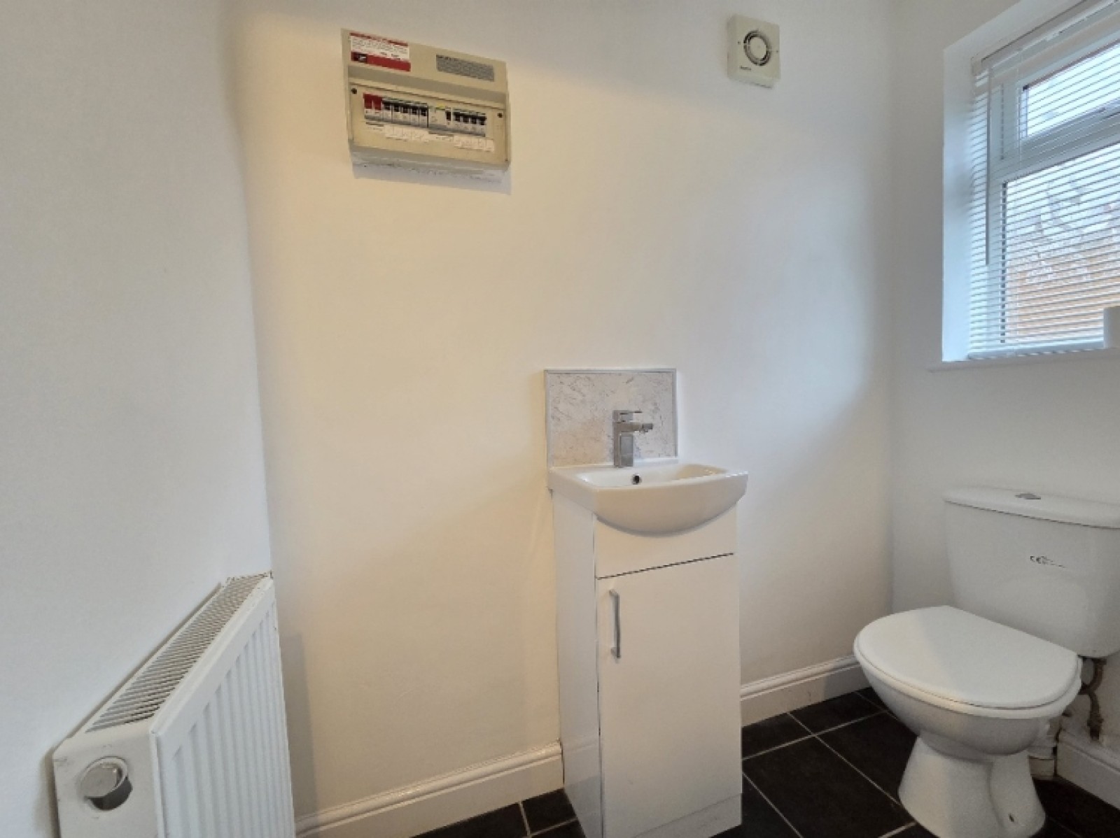 Images for 20 Chapelhouse Lane, Halesowen, West Midlands, B63 2JN, UK