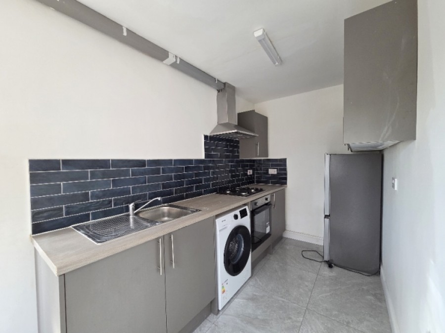 Images for Flat 2 22 Melbourne Road, Halesowen, West Midlands, B63 3NB, UK