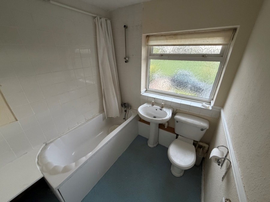 Images for 14 Waresley Court Road, Hartlebury, Kidderminster, Worcestershire, DY11 7TQ, UK