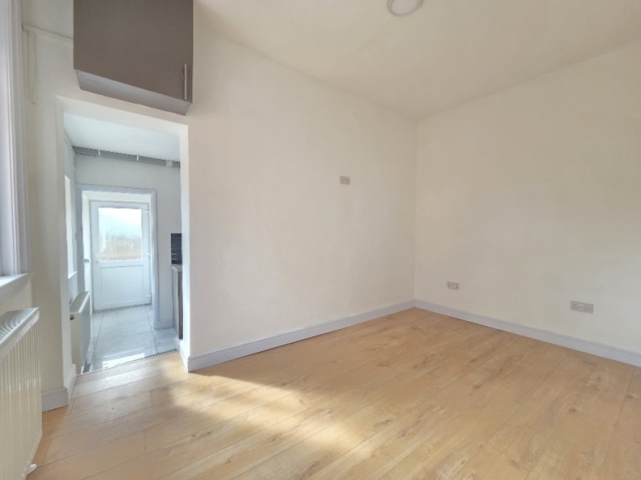 Images for Flat 4 22 Melbourne Road, Halesowen, West Midlands, B63 3NB, UK