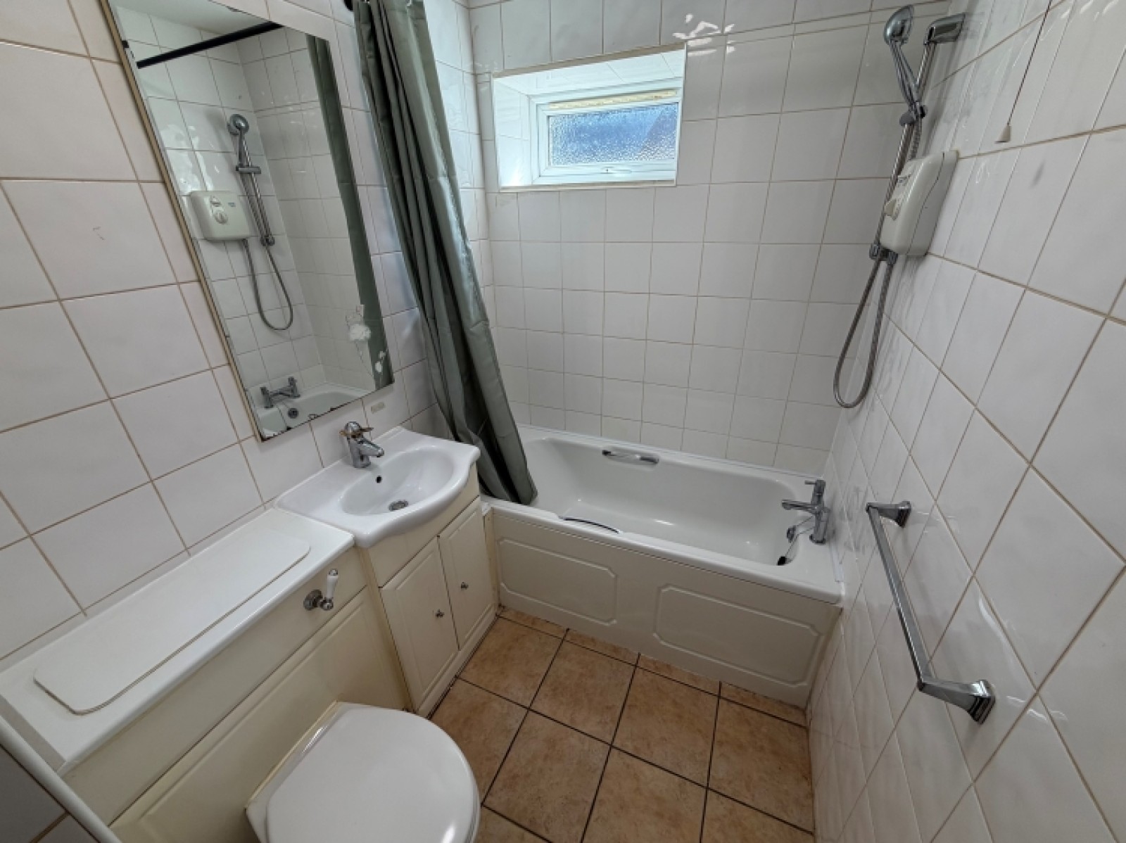 Images for 23b Upper High Street, Cradley Heath, West Midlands, B64 5HX, UK