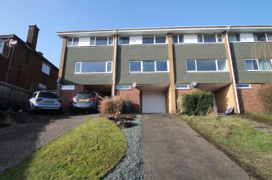 View Full Details for Hunnington Crescent, Halesowen