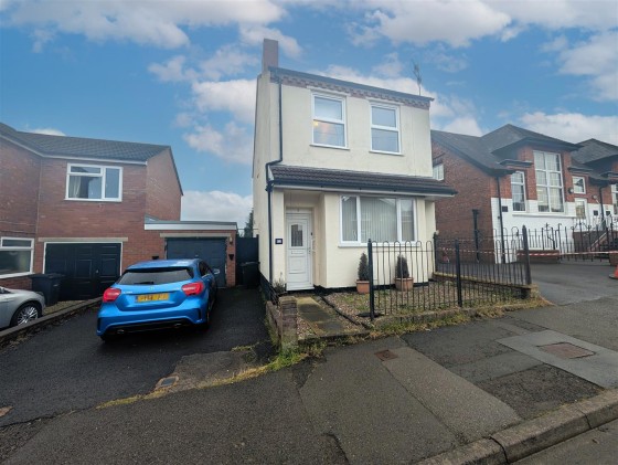 View Full Details for Tenterfields, Halesowen
