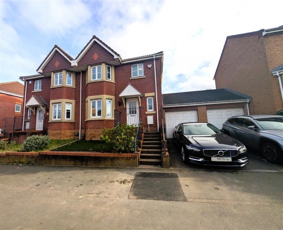 View Full Details for Kingsway, Oldbury