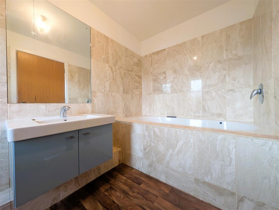 Images for Newbury Close, Halesowen