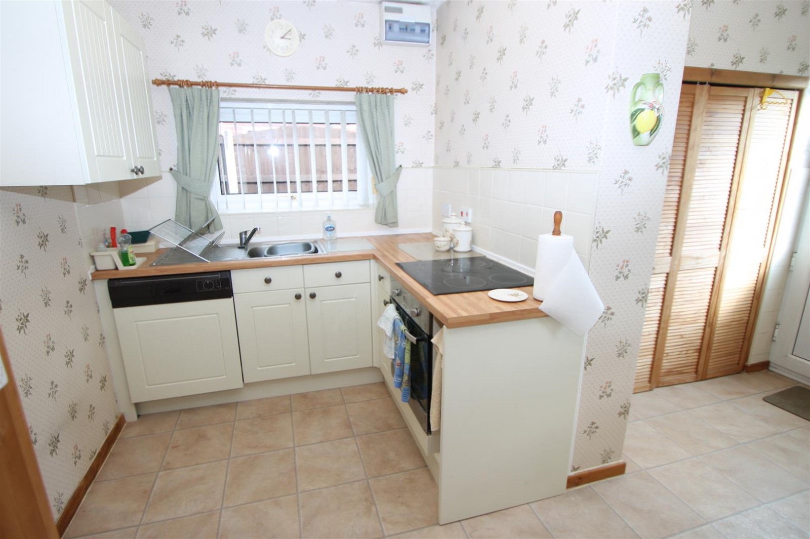 Images for Broughton Road, Stourbridge