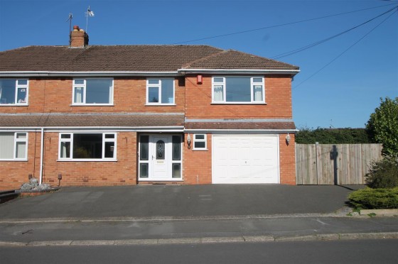 View Full Details for Cherry Orchard Avenue, Halesowen
