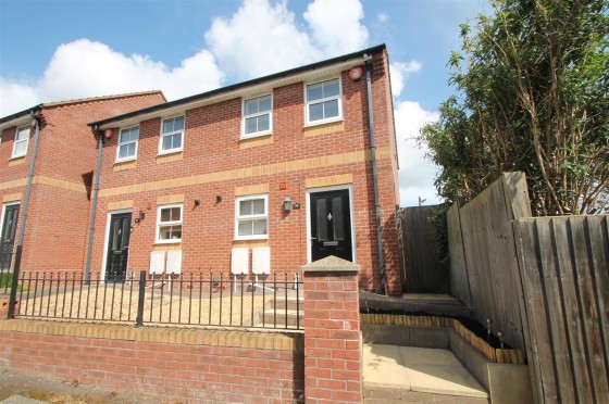 View Full Details for Graingers Lane, Cradley Heath
