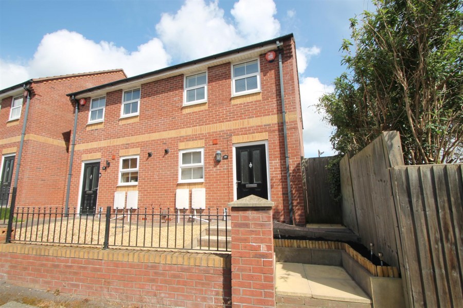 Images for Graingers Lane, Cradley Heath