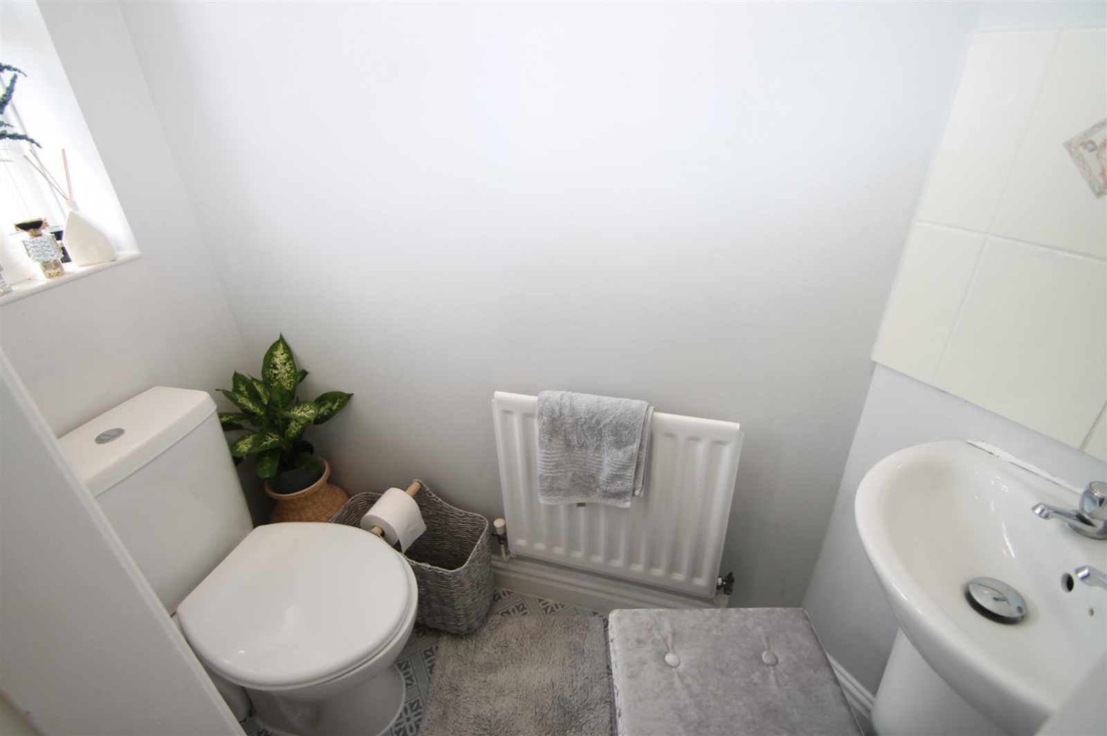 Images for Woodhouse Way, Cradley Heath