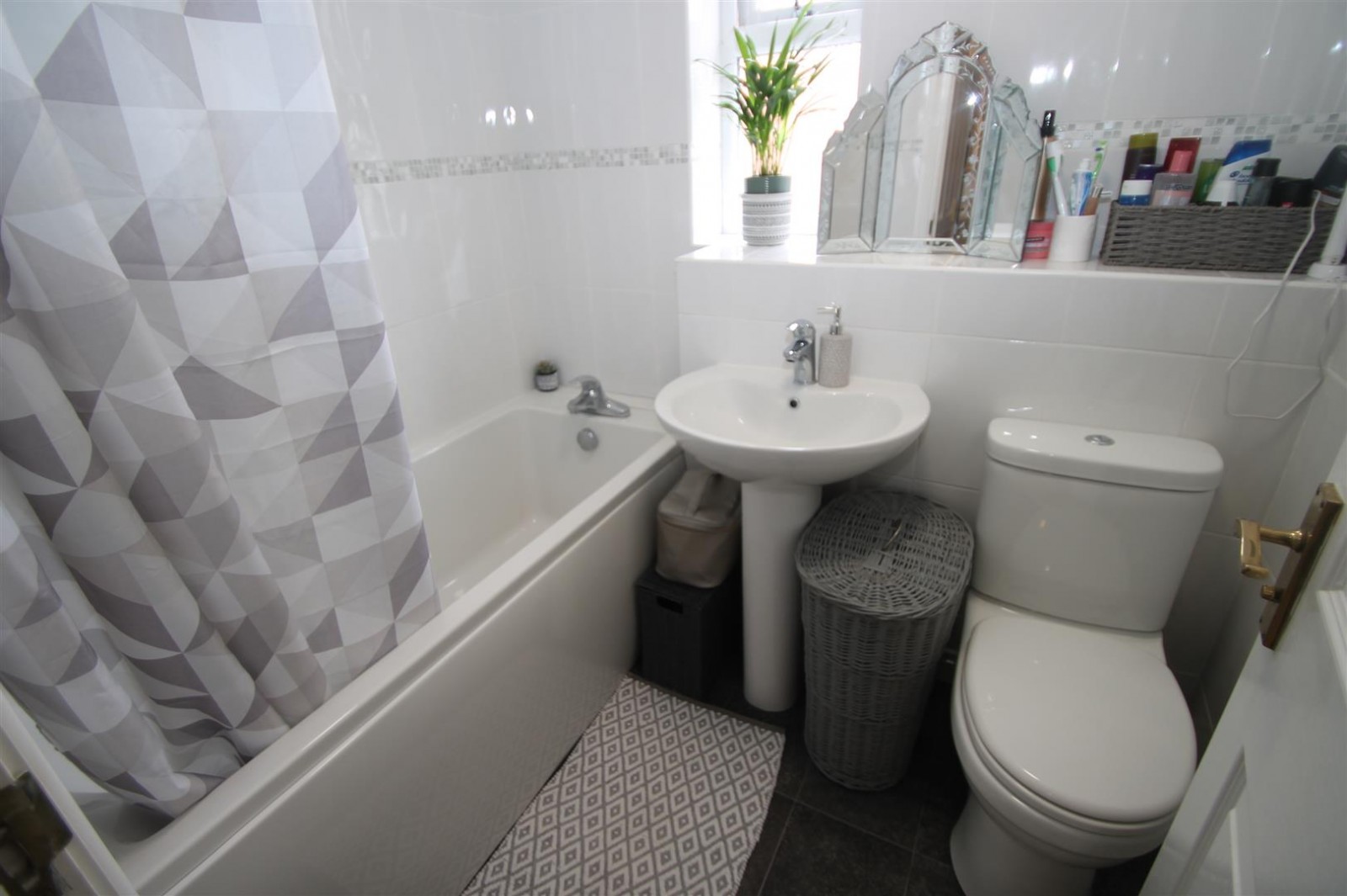 Images for Woodhouse Way, Cradley Heath