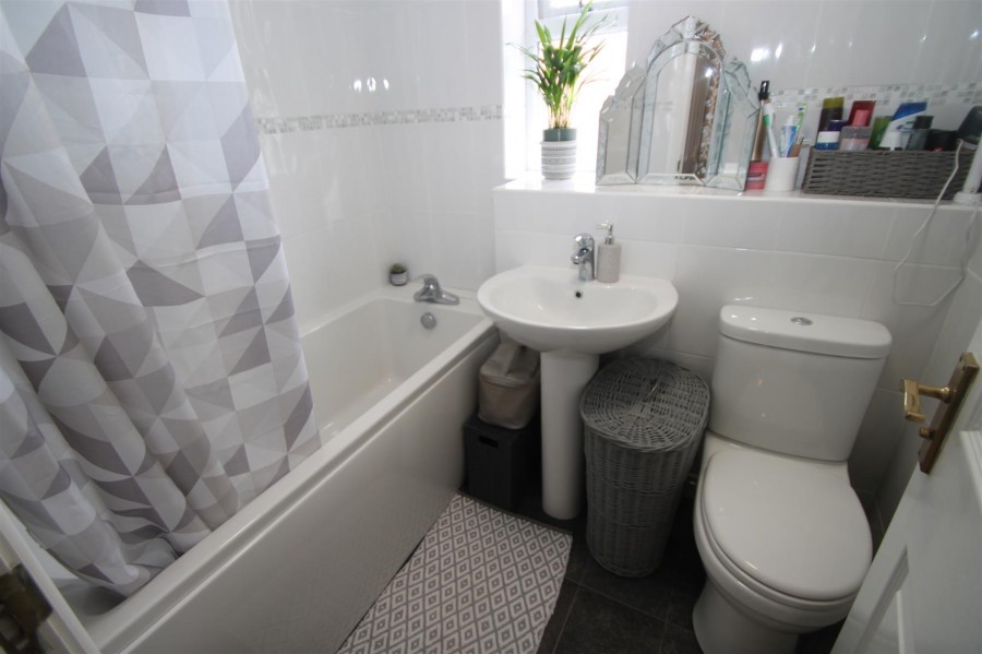 Images for Woodhouse Way, Cradley Heath