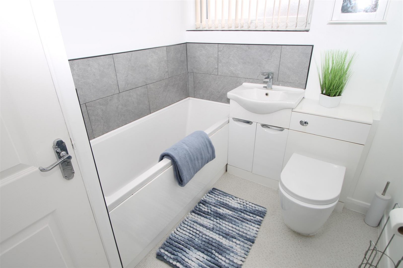 Images for Mousehall Farm Road, Brierley Hill