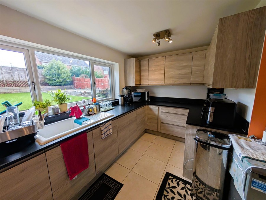 Images for Middlefield Avenue, Halesowen