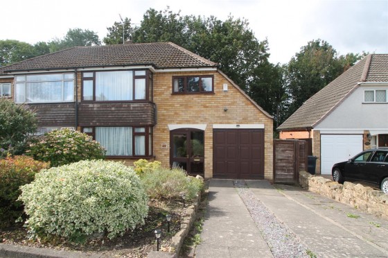 View Full Details for Sandhurst Avenue, Stourbridge