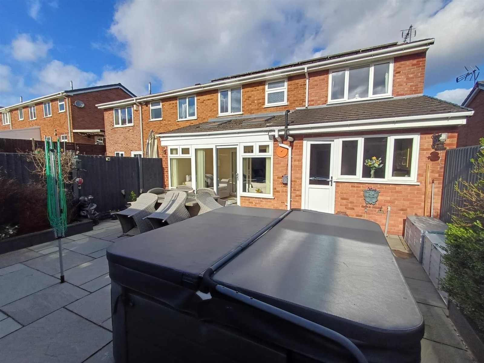 Images for Midhill Drive, Rowley Regis
