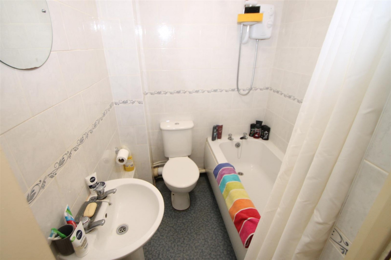 Images for Wiltshire Drive, Halesowen