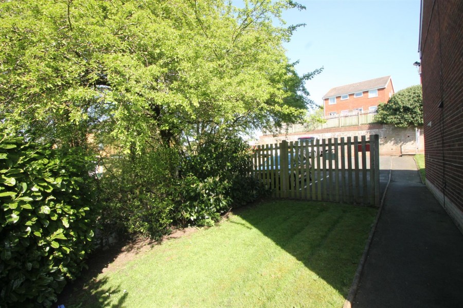 Images for Wiltshire Drive, Halesowen