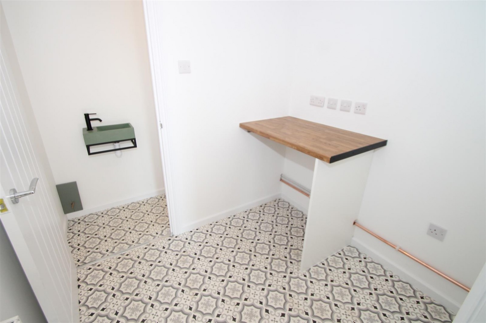 Images for Manor Lane, Halesowen