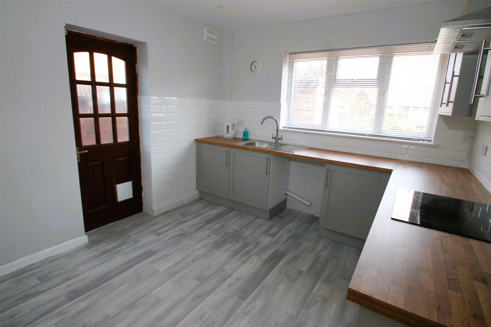 Images for Cornwall Avenue, Oldbury