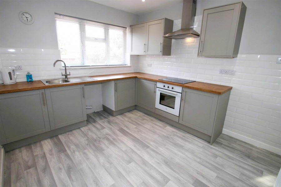 Images for Cornwall Avenue, Oldbury