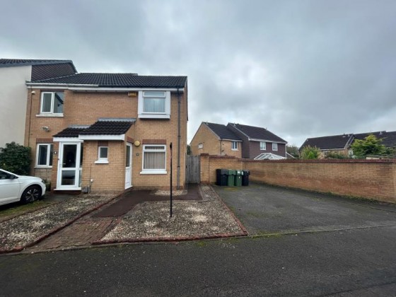 View Full Details for Mayfield Close, Catshill, Bromsgrove, B61 0nr
